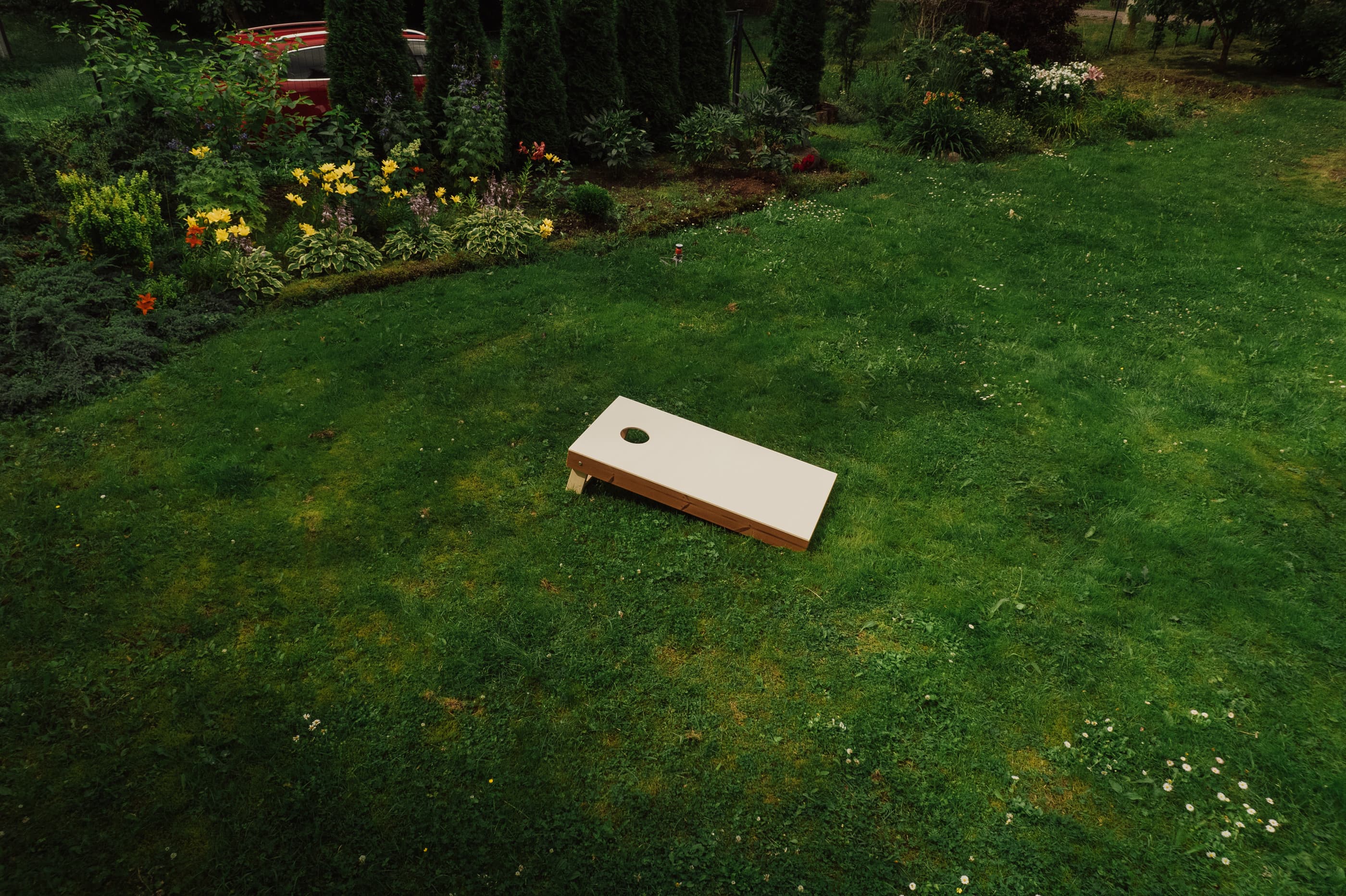 Puidust Cornhole laud – valmistatud Leigri Puukoja meistrite poolt