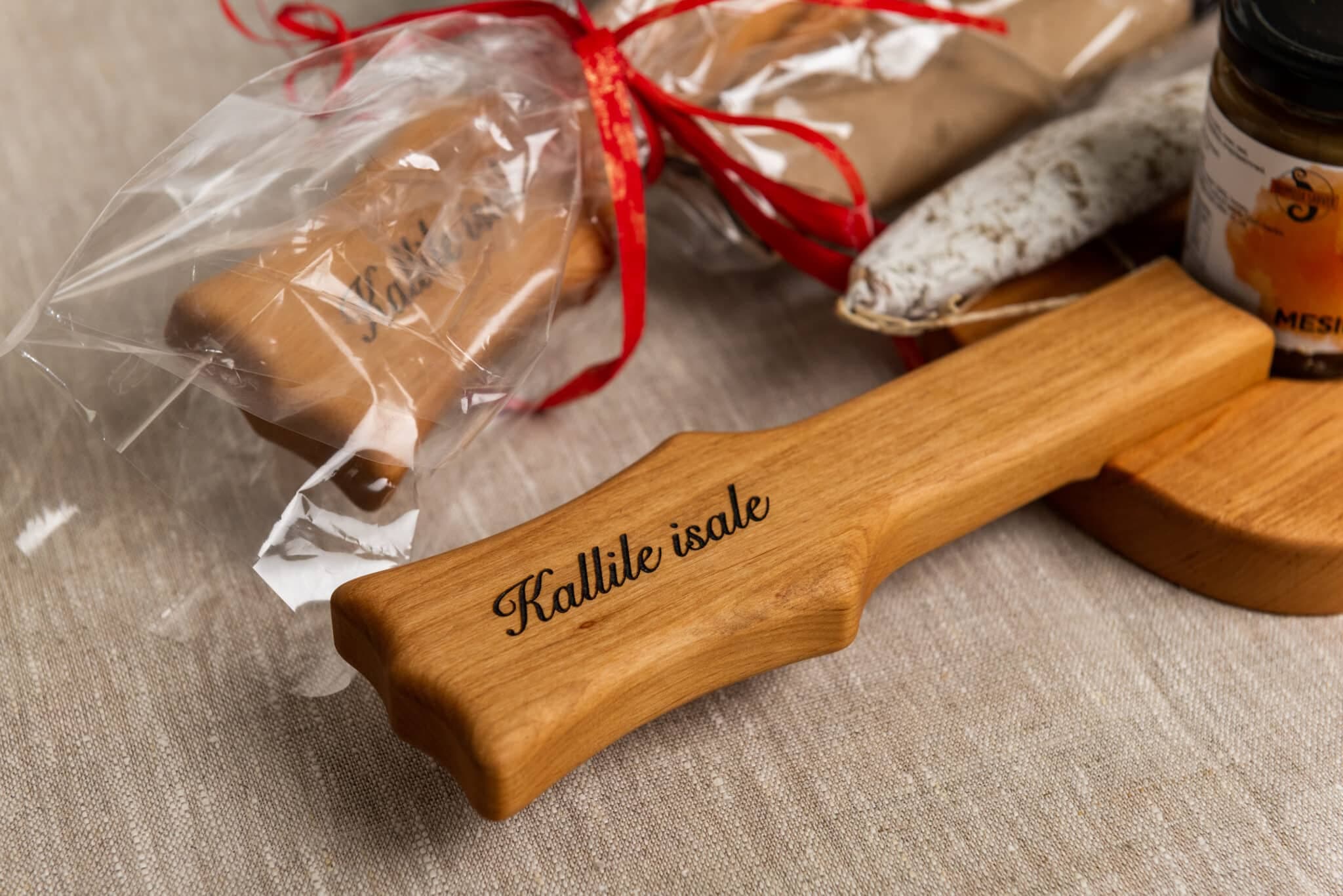 Kinkepakk „Kallile isale“ kitarril