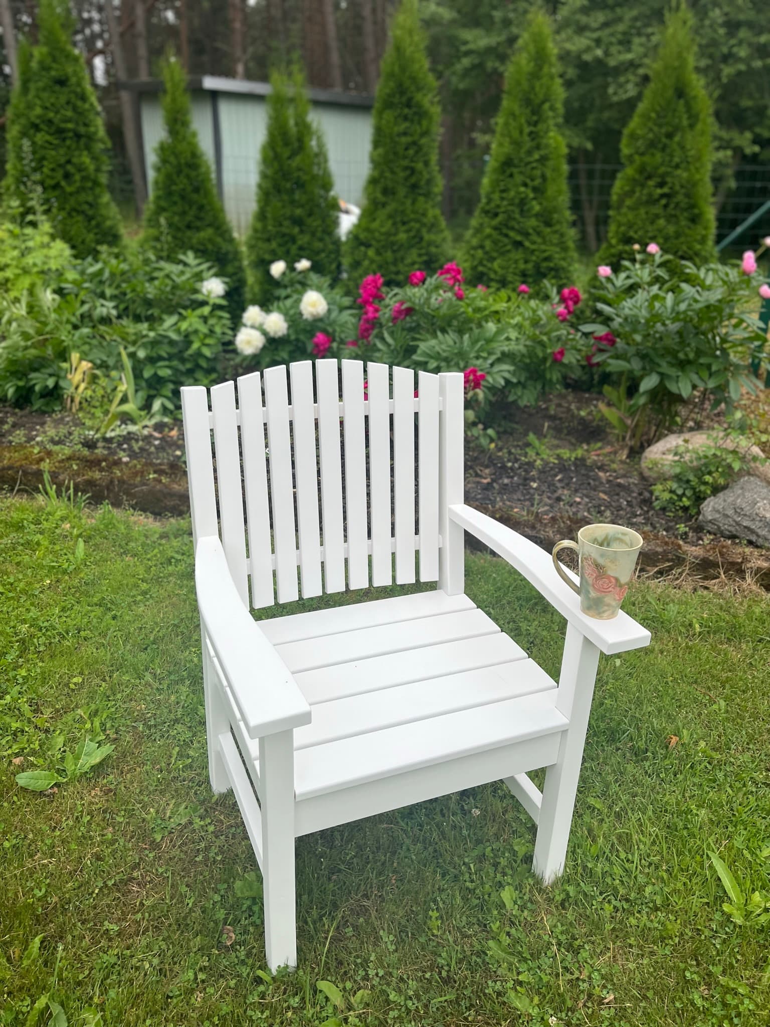 Puidust aiatool ADELE (valge)