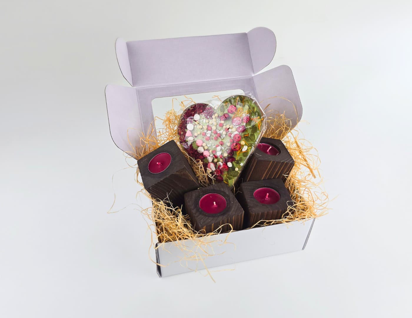 Jõulukingitused – valguse, tänutunde ja sooja meeleolu aeg