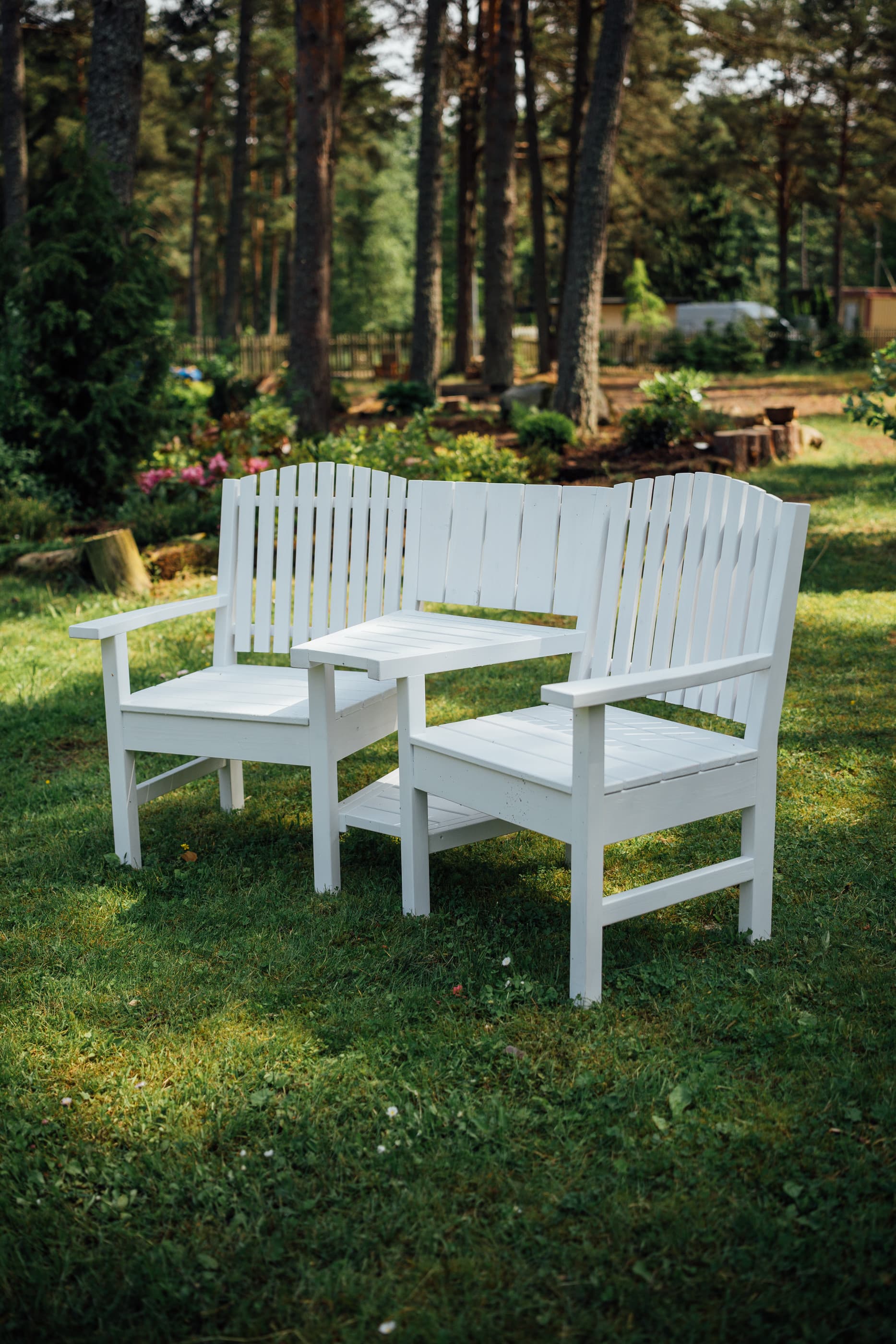 Puiduist aiapink vahelauaga Adele valge